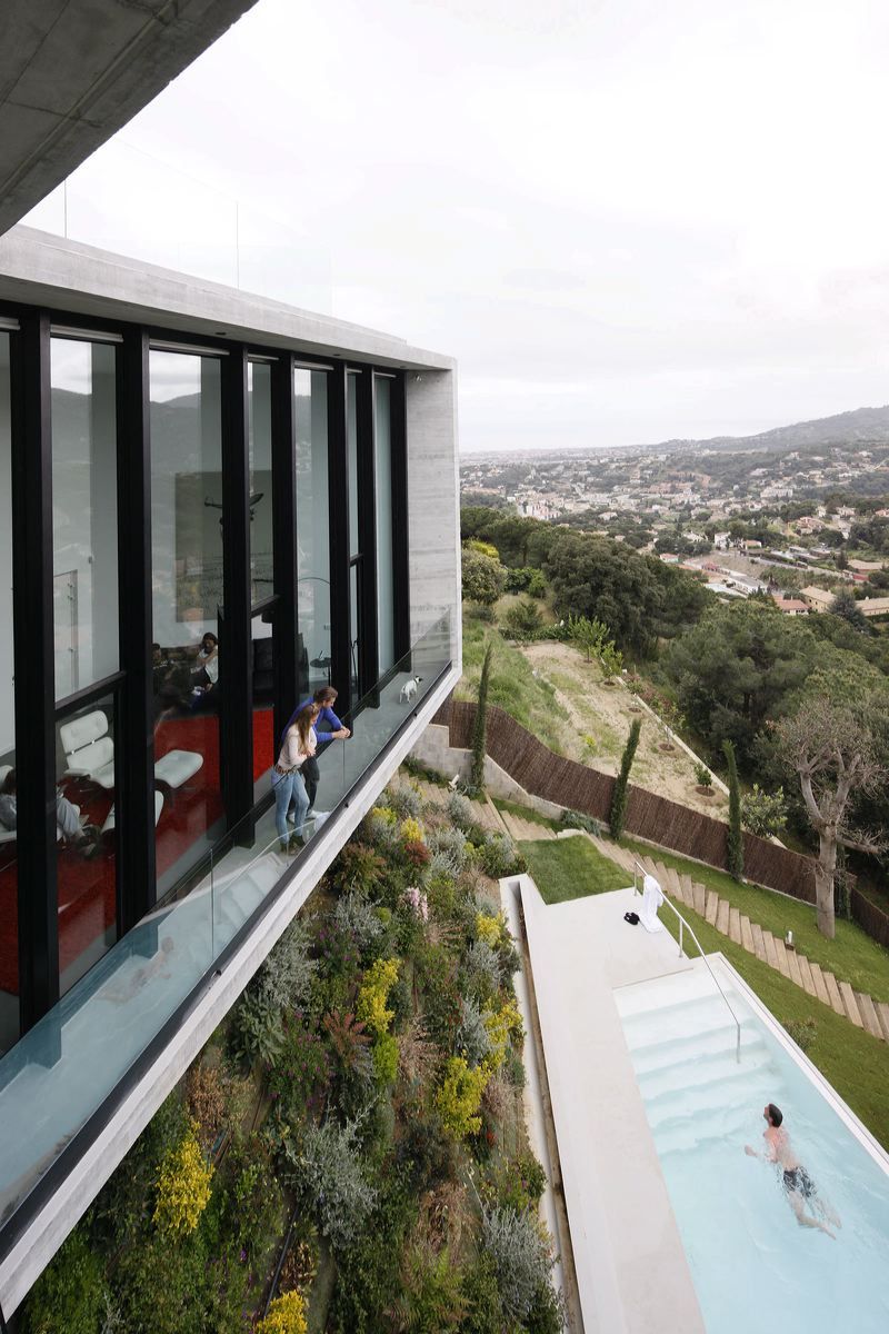 50f96c69b3fc4b590a00008d_x-house-cadaval-sol-morales_x_house_csma_3671