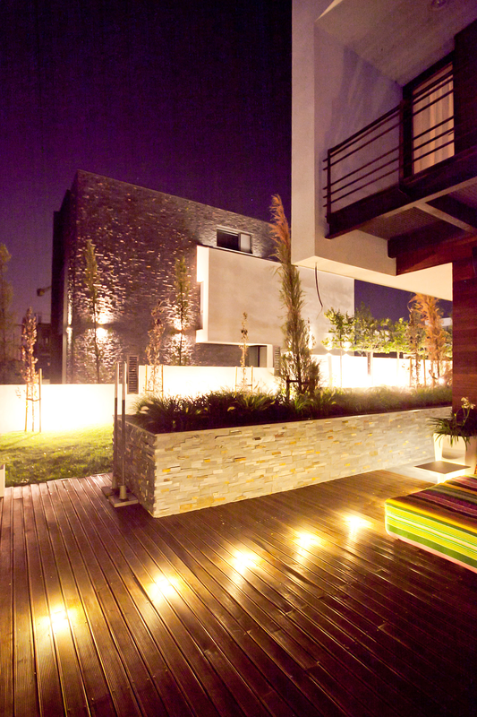 3919_locuinta moderna cu piscina Galati_proiecte case moderne arhipura