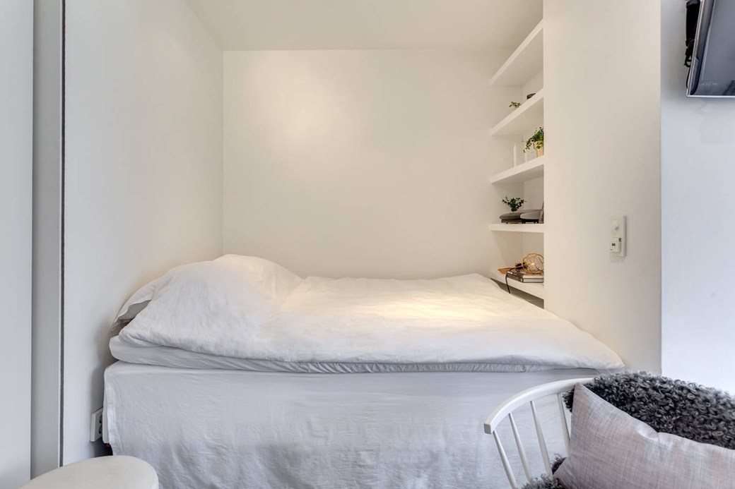 Patul în dulap într-o garsonieră de 34 m² 9