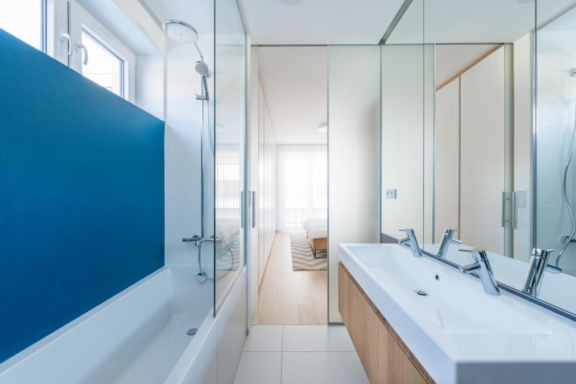 0Mmfg25uaFIm1qJLK5kV36uMejeg5H