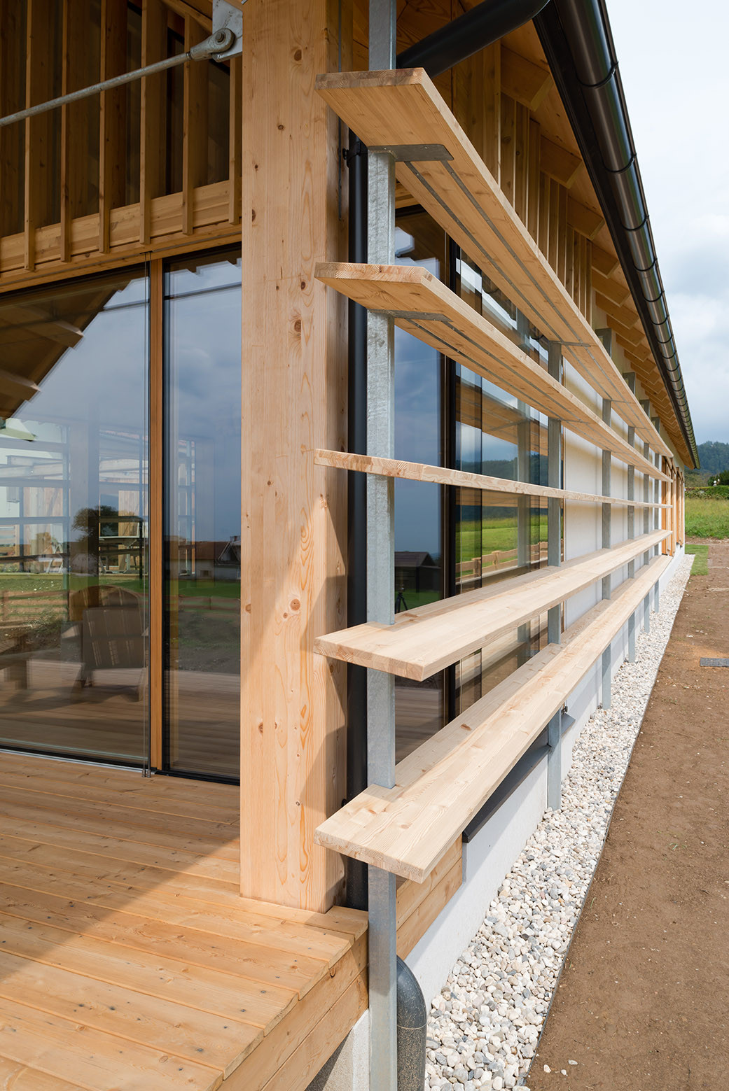 vv_2014-09_trata_hisa_R-171