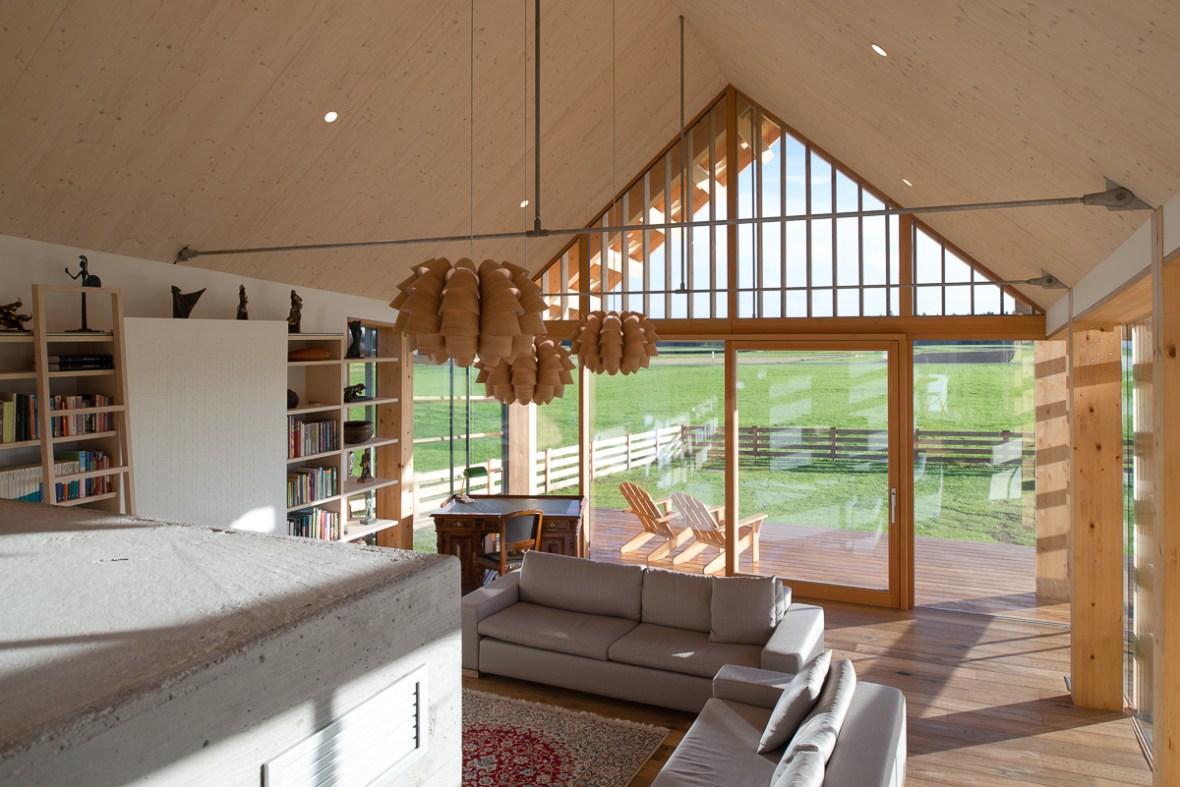 vv_2014-10_trata_hisa-r-100