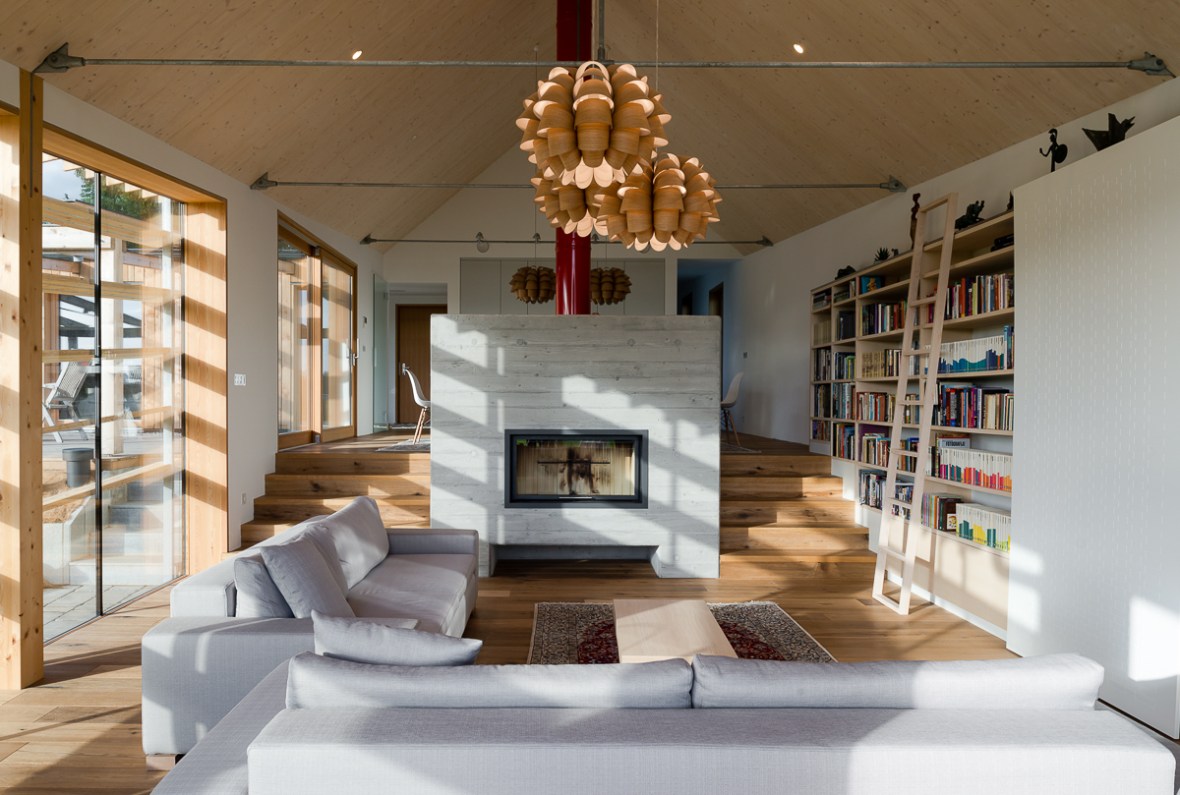 vv_2014-10_trata_hisa-r-77