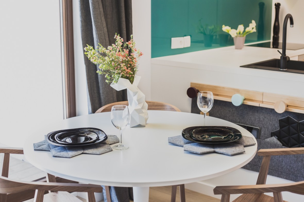 03_amenajare-interioara-moderna-turcoaz_arhipura